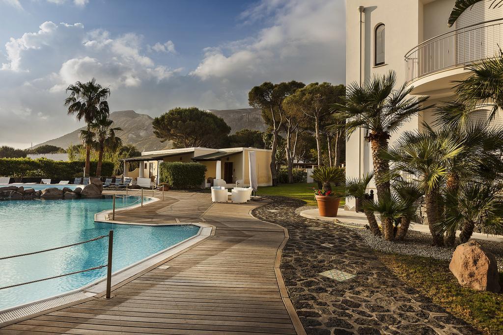 Hotel Orsa Maggiore วุลกาโน ภายนอก รูปภาพ