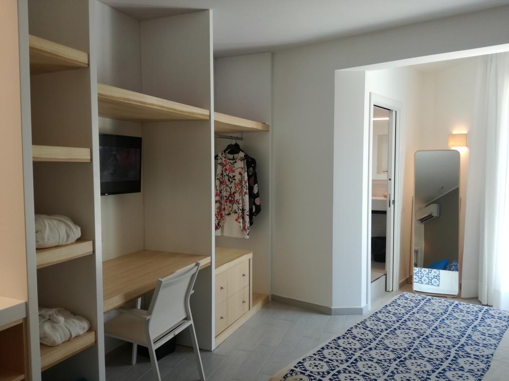 Hotel Orsa Maggiore วุลกาโน ภายนอก รูปภาพ